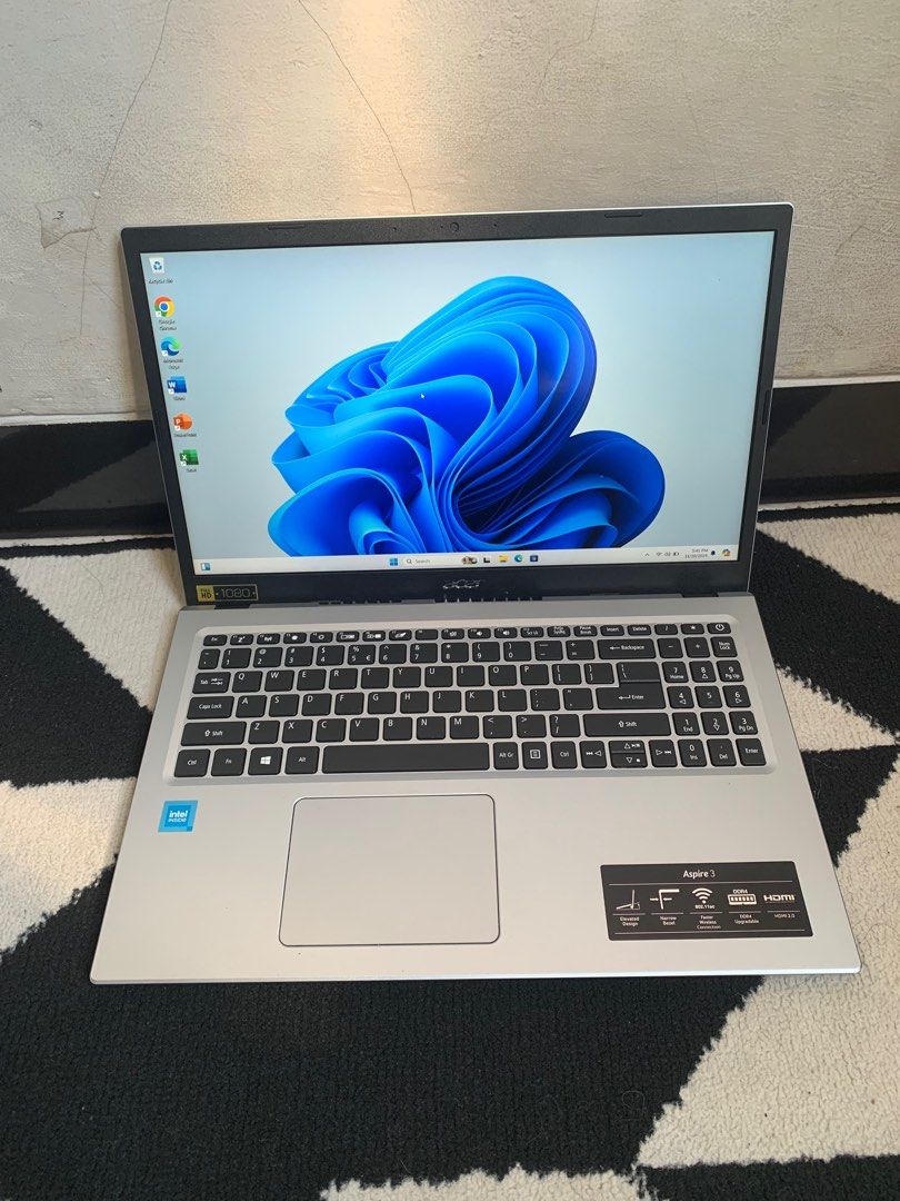 Advan Laptop 26